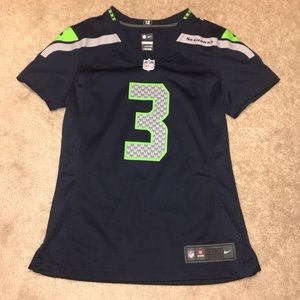 Fitted women’s Seahawks jersey
